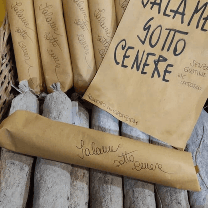 Salame Perugino "stagionato sotto Cenere" senza conservanti artificiali Santacroce 400/450g
